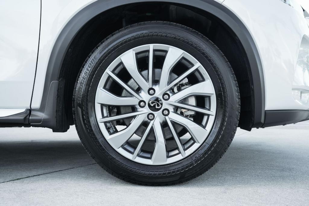 used 2025 INFINITI QX50 car, priced at $37,729