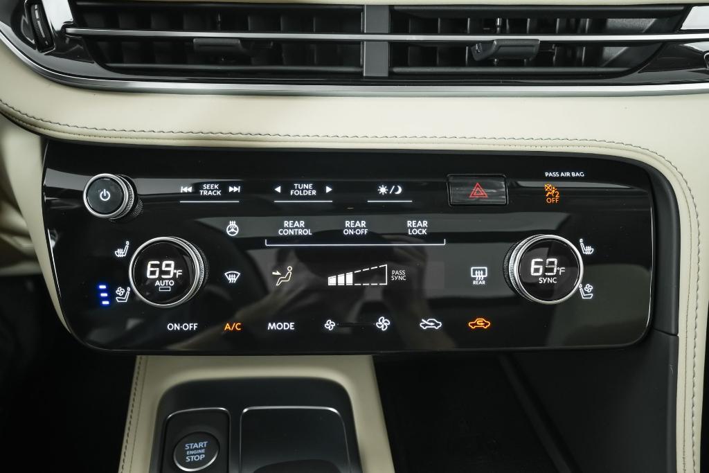 new 2025 INFINITI QX60 car, priced at $60,385