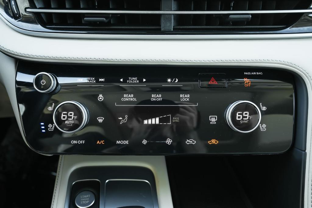 used 2024 INFINITI QX60 car, priced at $37,063