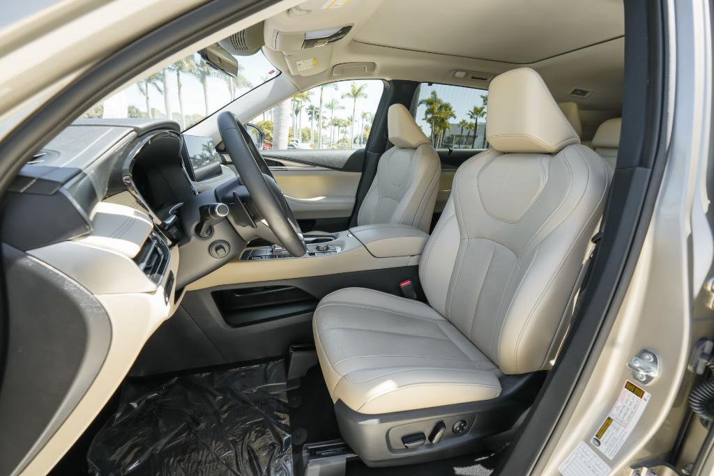 used 2024 INFINITI QX60 car, priced at $37,063