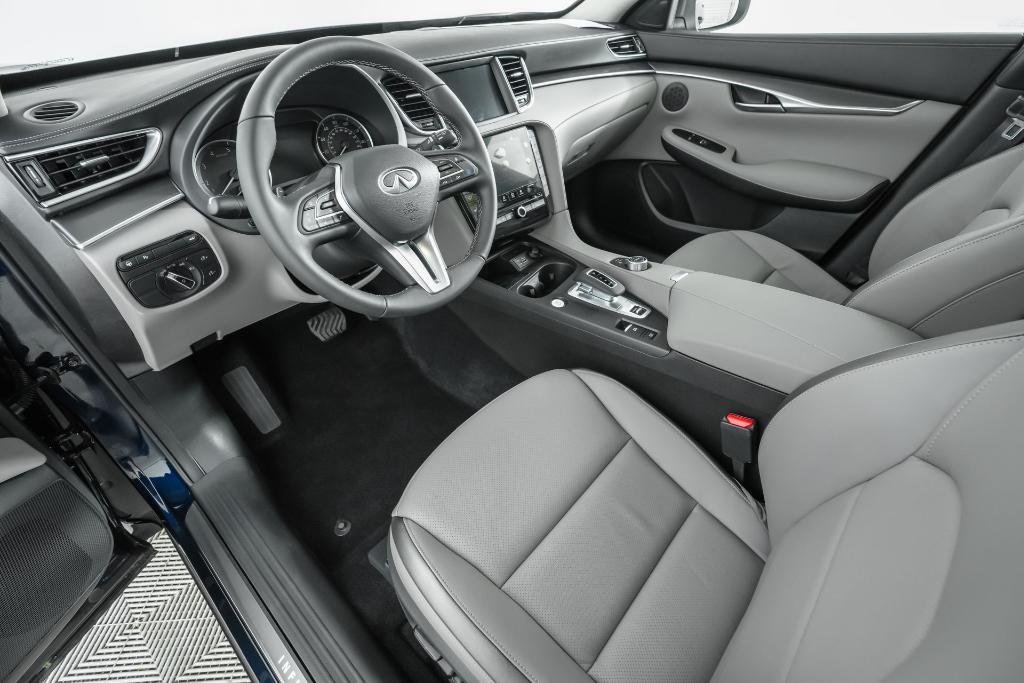 new 2025 INFINITI QX50 car, priced at $47,960