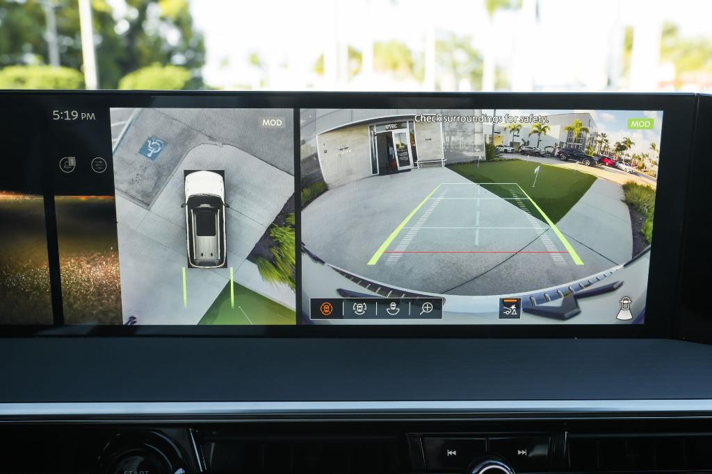 new 2026 INFINITI QX80 car, priced at $106,525