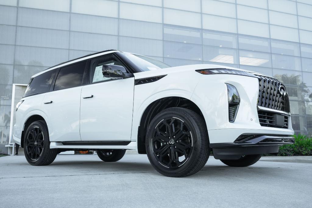 new 2026 INFINITI QX80 car, priced at $94,199
