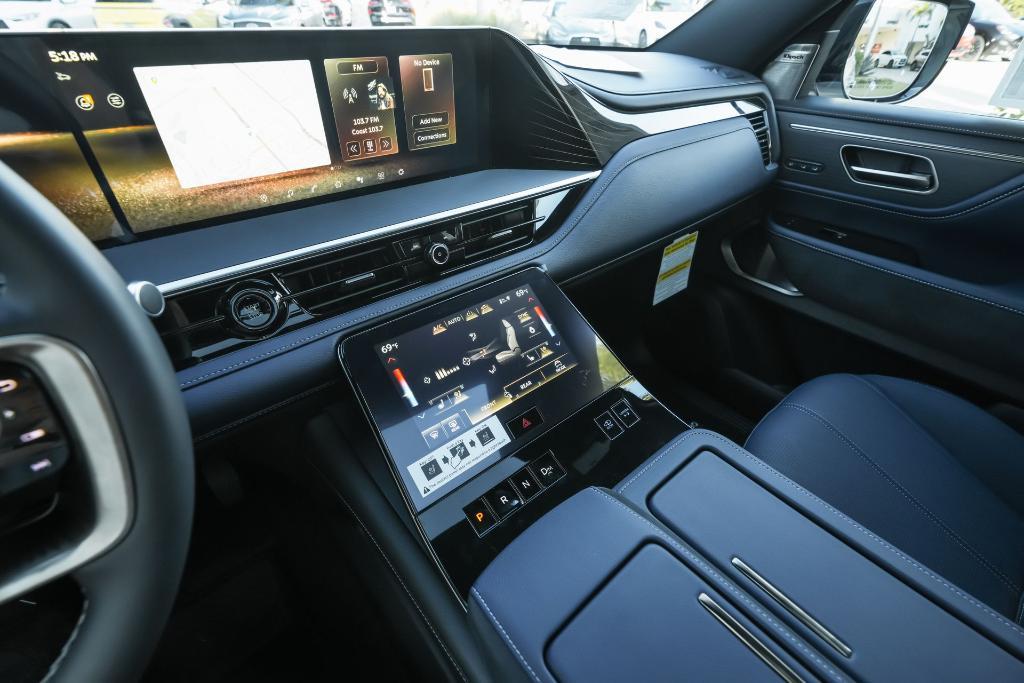 new 2026 INFINITI QX80 car, priced at $106,525