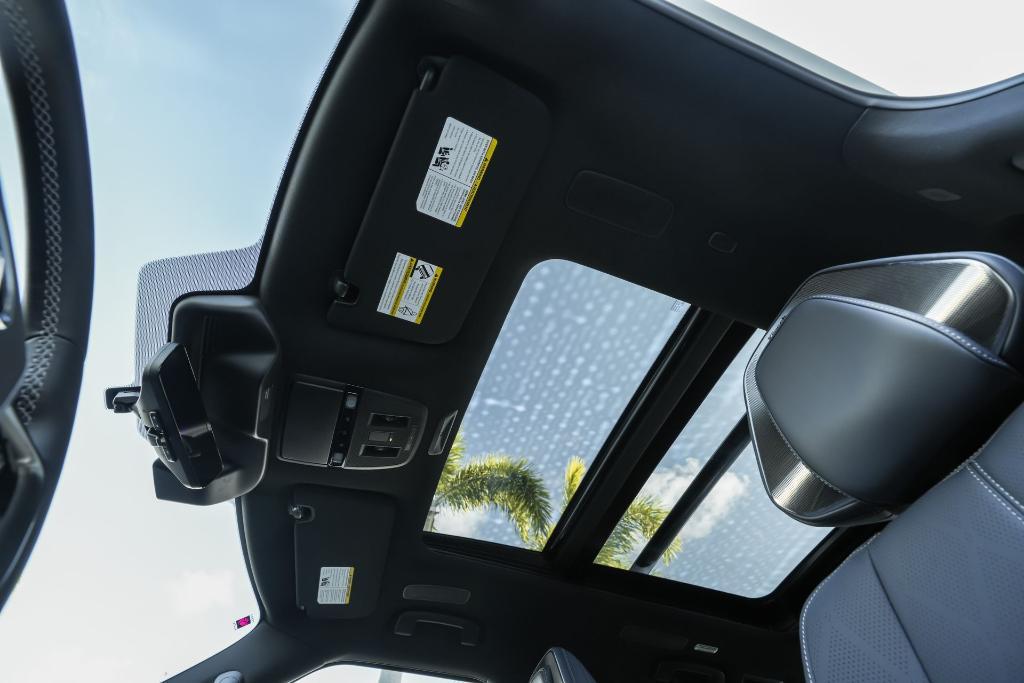 new 2026 INFINITI QX80 car, priced at $106,525