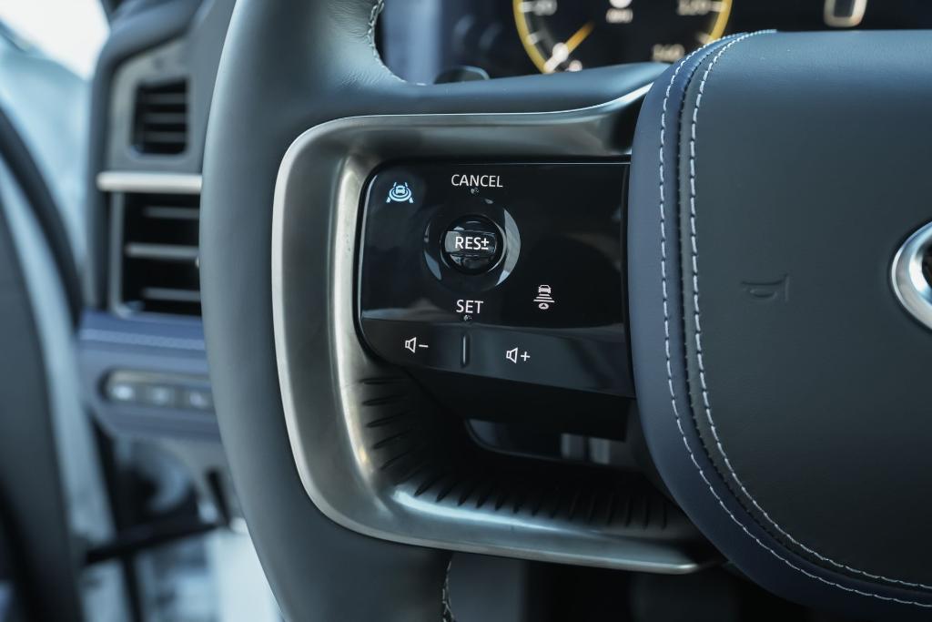 new 2026 INFINITI QX80 car, priced at $106,525