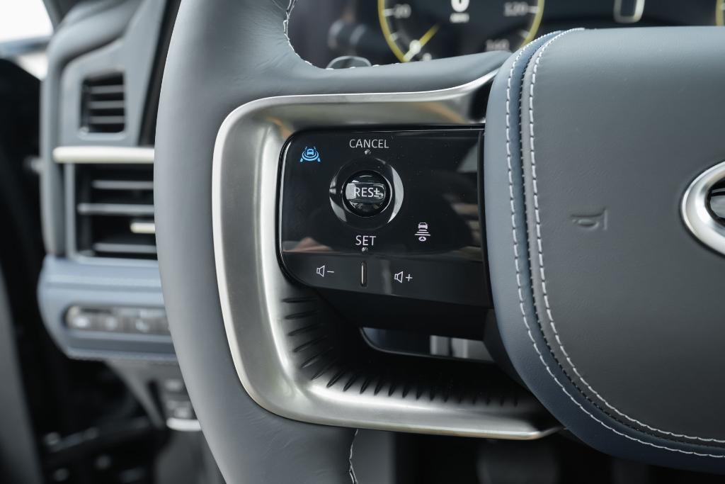 new 2026 INFINITI QX80 car, priced at $108,075