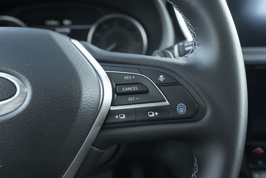used 2025 INFINITI QX55 car, priced at $41,500