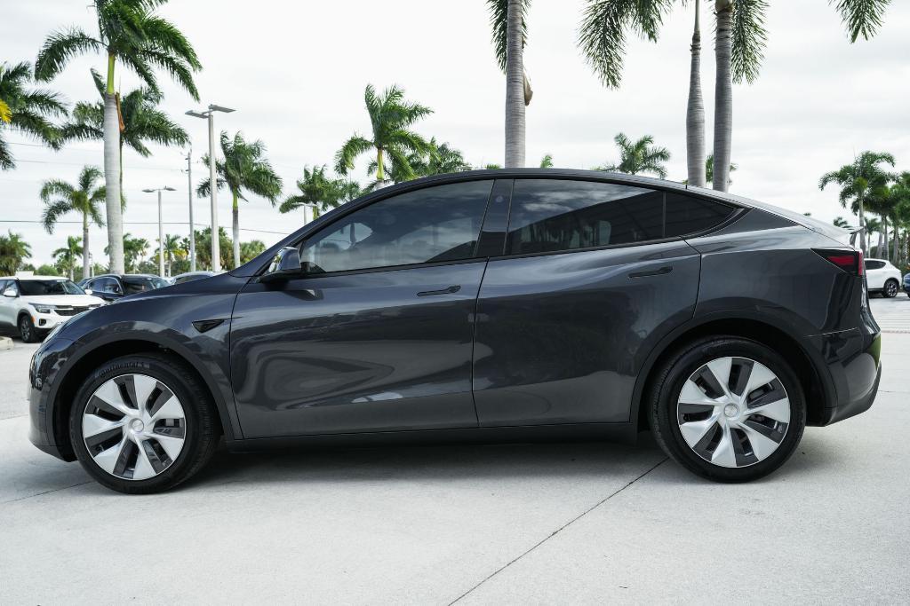 used 2024 Tesla Model Y car, priced at $34,920