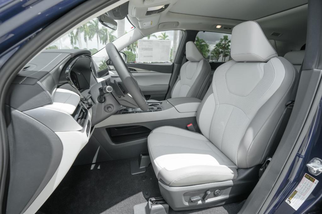 new 2026 INFINITI QX60 car, priced at $56,568