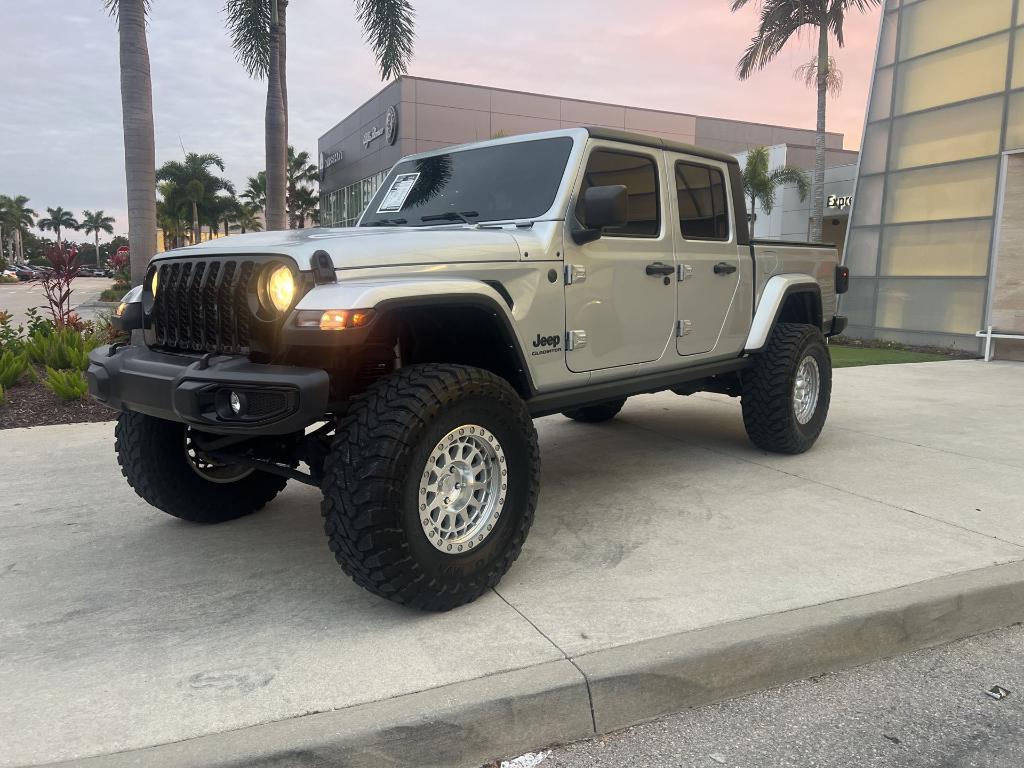 used 2022 Jeep Gladiator car, priced at $33,995