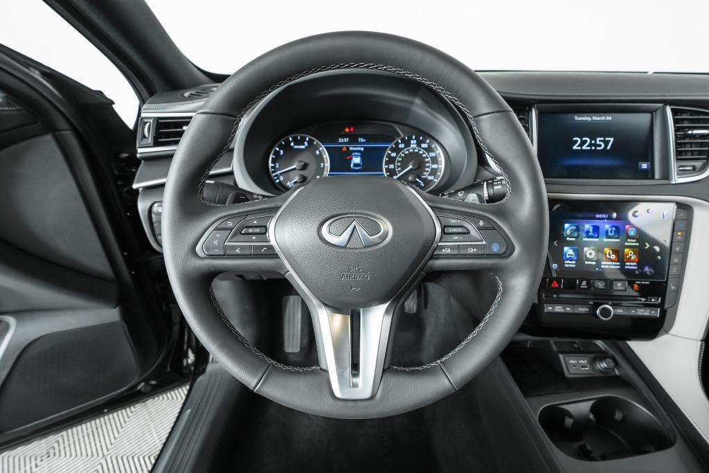 new 2025 INFINITI QX55 car, priced at $51,585
