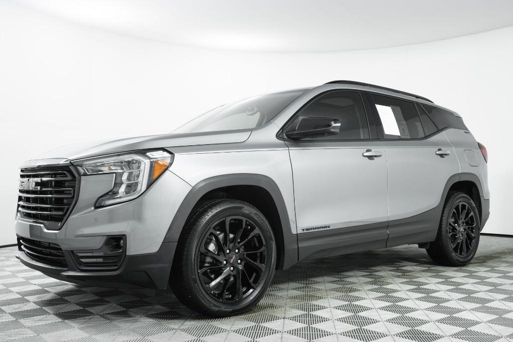 used 2024 GMC Terrain car, priced at $28,095