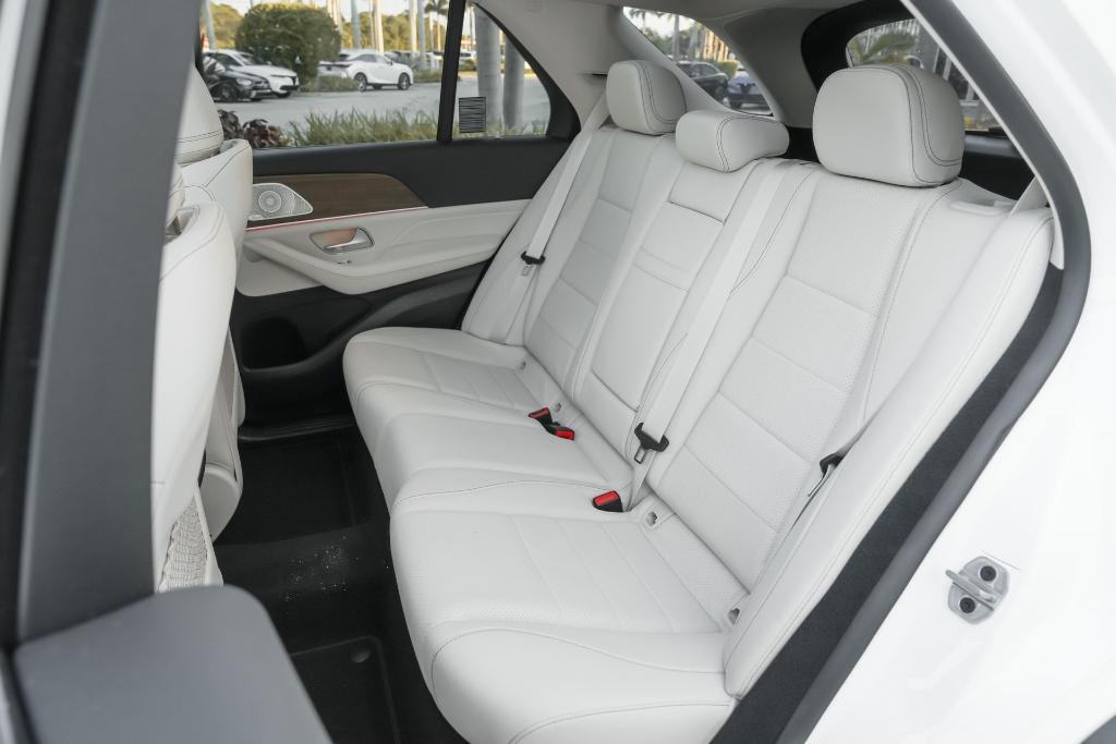 used 2022 Mercedes-Benz GLE 350 car, priced at $38,825