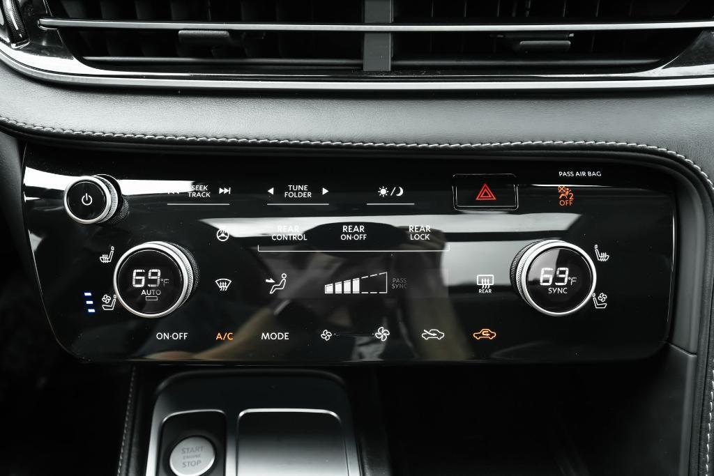 used 2025 INFINITI QX60 car, priced at $45,245