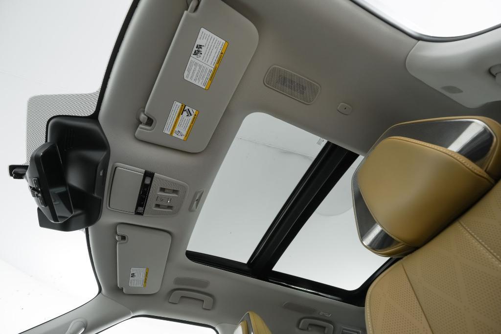 new 2025 INFINITI QX80 car, priced at $105,840