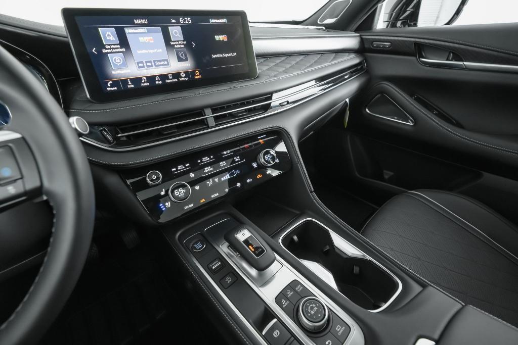 new 2025 INFINITI QX60 car, priced at $64,050