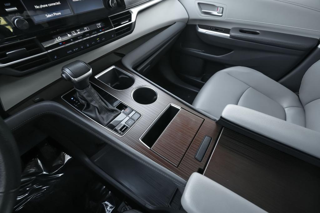 used 2024 Toyota Sienna car, priced at $34,878