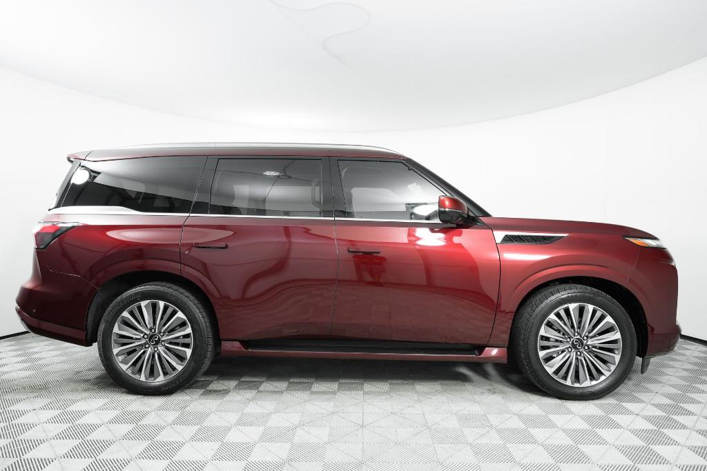 new 2025 INFINITI QX80 car, priced at $89,895