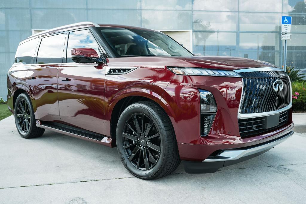 new 2025 INFINITI QX80 car, priced at $80,141