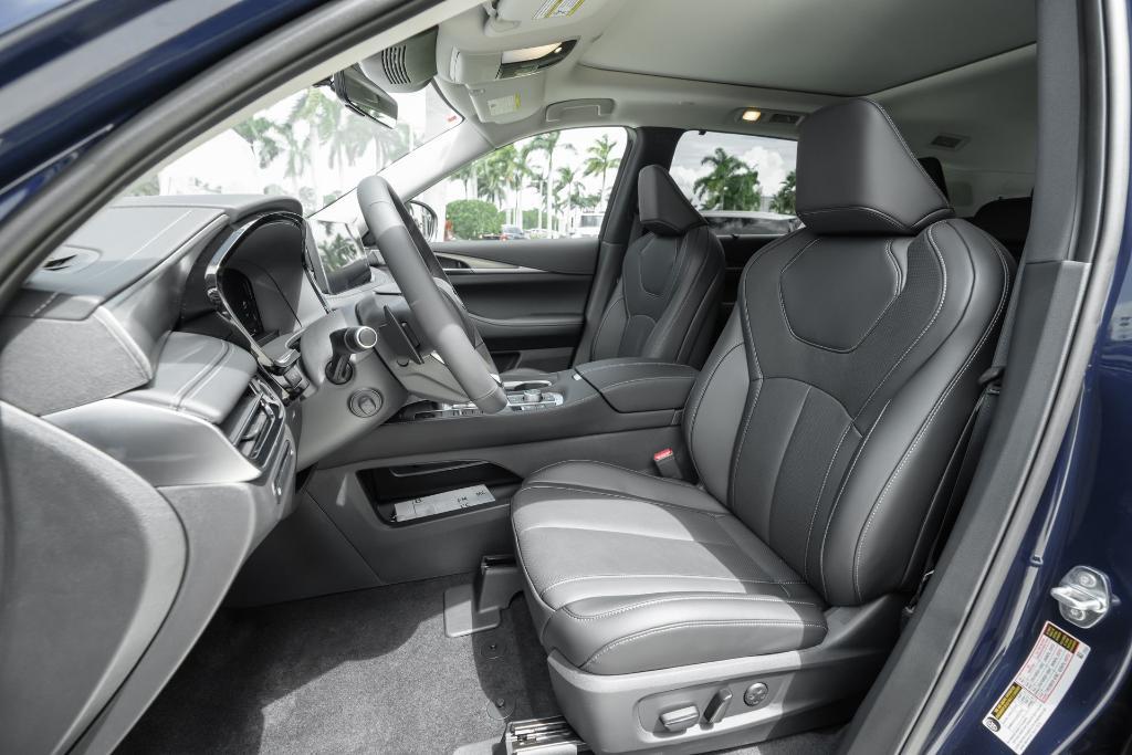 new 2026 INFINITI QX60 car, priced at $60,040