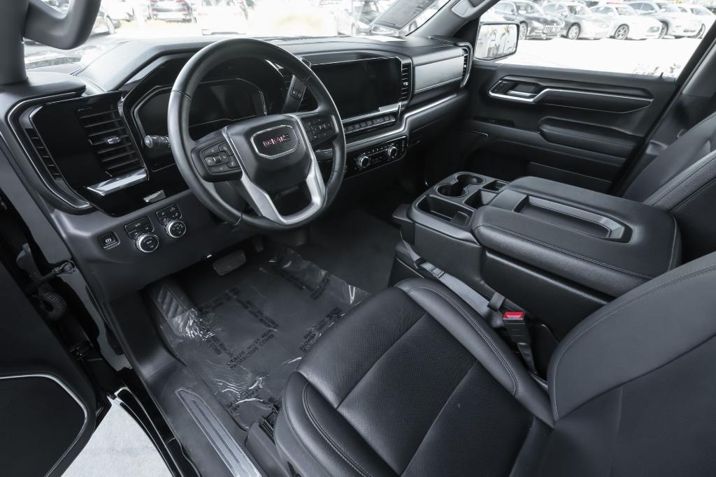 used 2024 GMC Sierra 1500 car, priced at $43,049