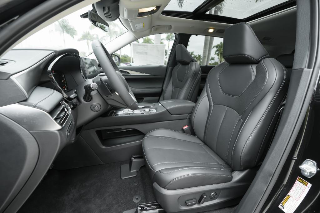 new 2026 INFINITI QX60 car, priced at $56,568