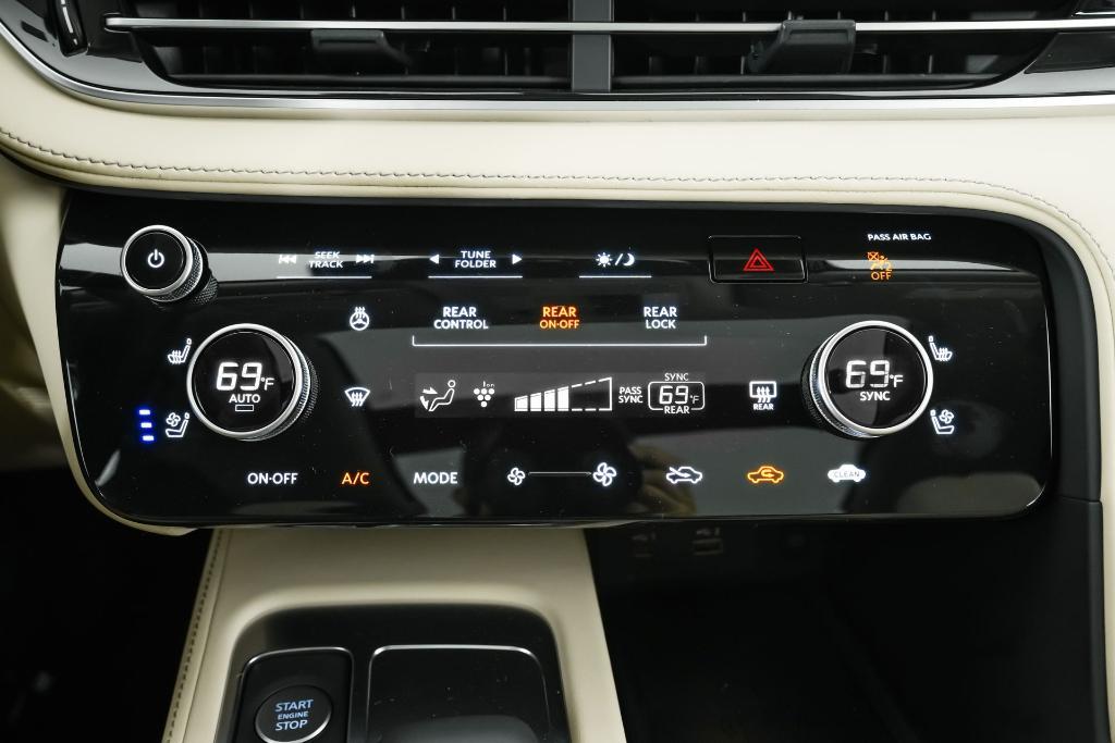 new 2025 INFINITI QX60 car, priced at $64,910