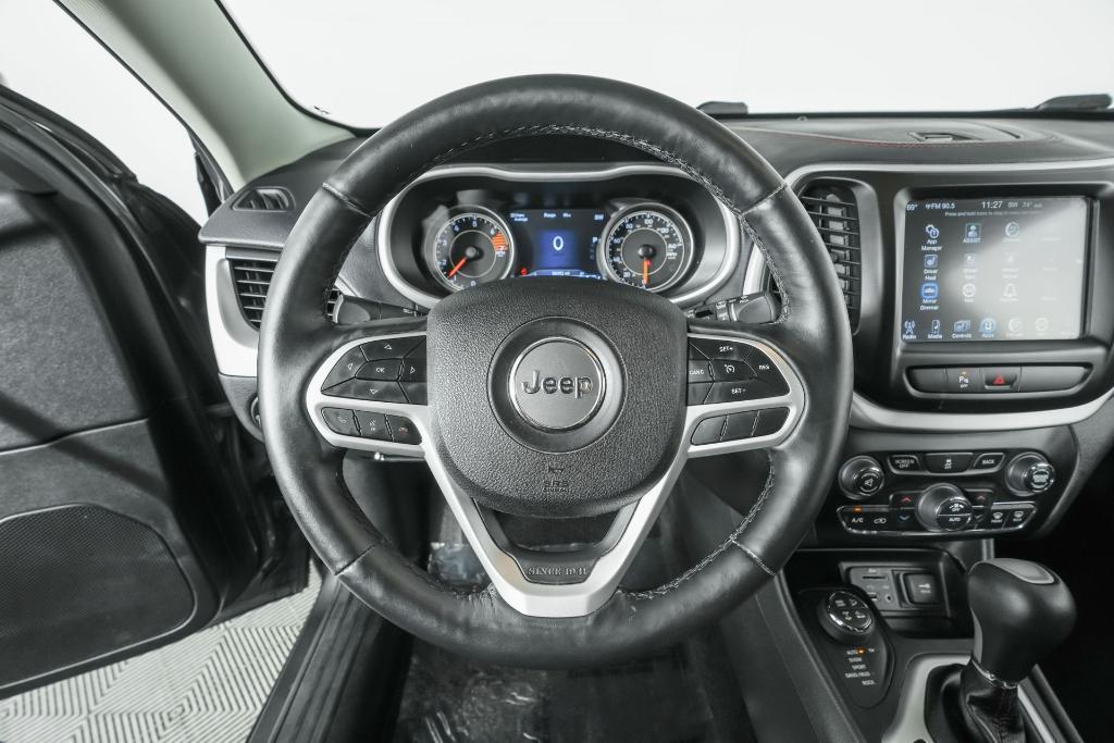 used 2018 Jeep Cherokee car, priced at $19,343