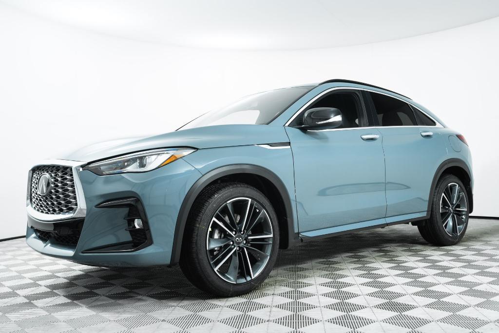 new 2025 INFINITI QX55 car, priced at $49,780