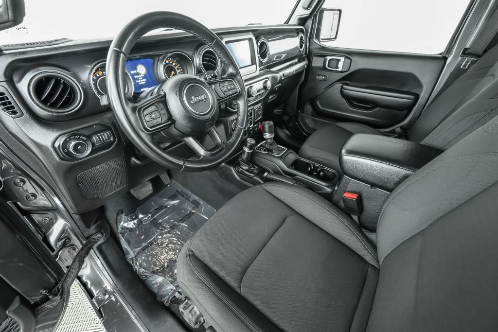 used 2021 Jeep Wrangler Unlimited car, priced at $32,290