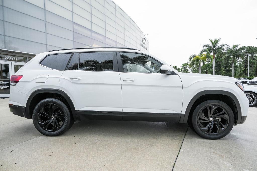 used 2022 Volkswagen Atlas car, priced at $25,407