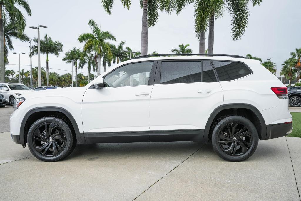 used 2022 Volkswagen Atlas car, priced at $25,407