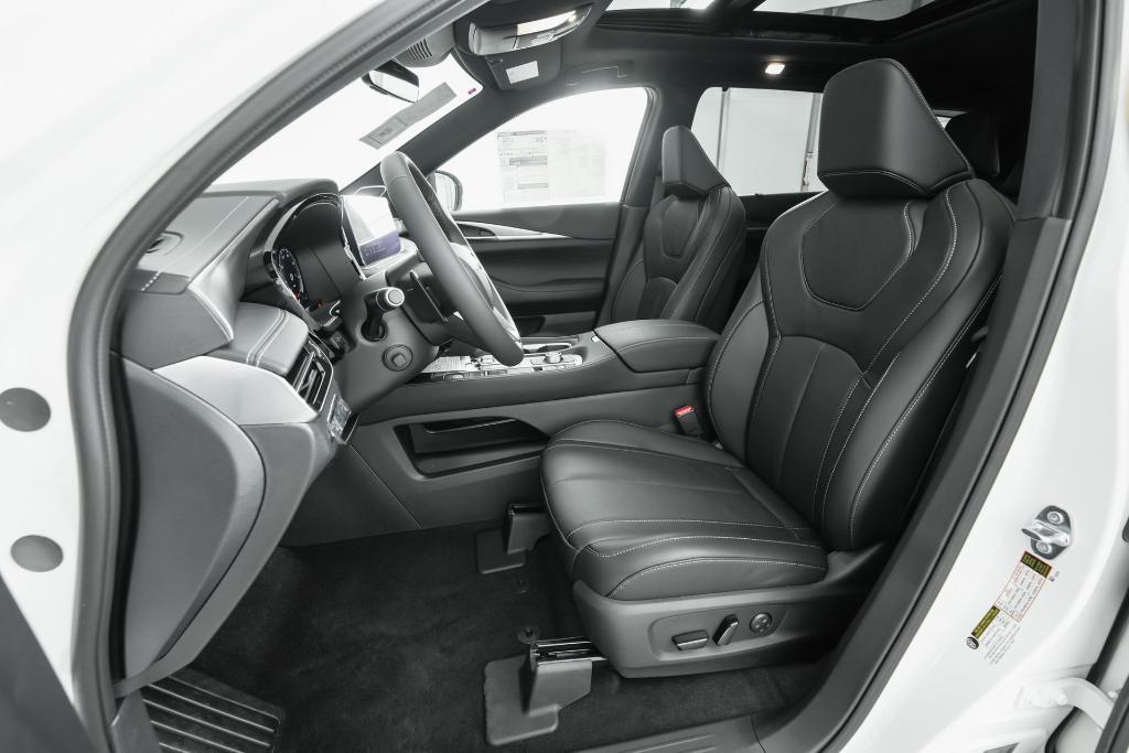 new 2025 INFINITI QX60 car, priced at $59,480