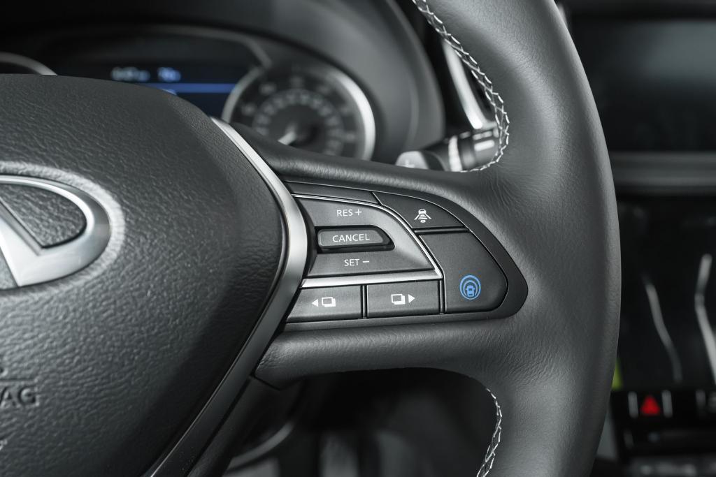 new 2025 INFINITI QX55 car, priced at $51,585