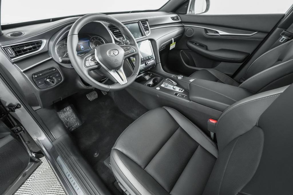 new 2025 INFINITI QX55 car, priced at $51,585