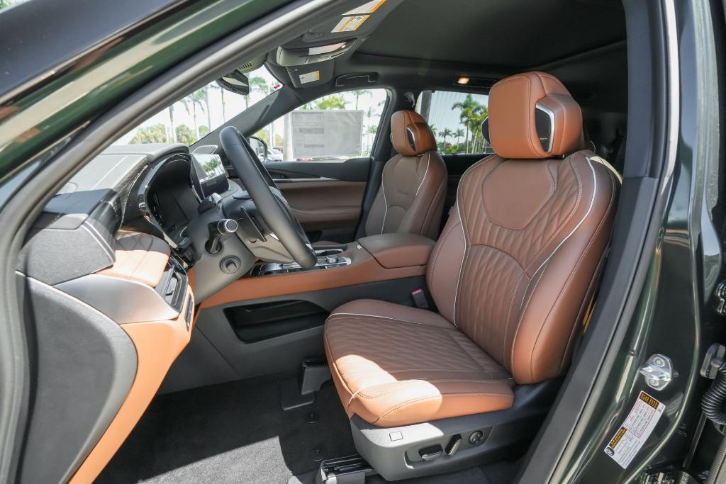 new 2026 INFINITI QX60 car, priced at $73,685