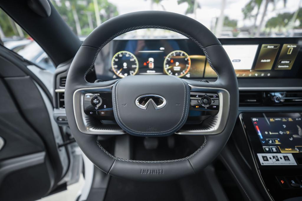 new 2026 INFINITI QX80 car, priced at $95,206