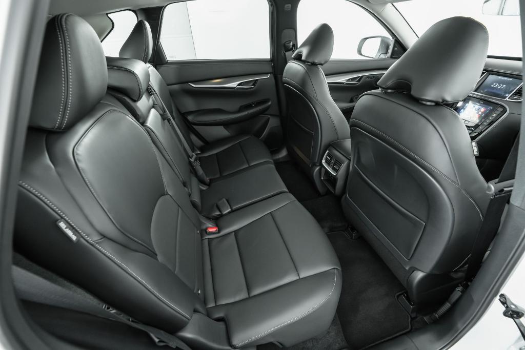 new 2025 INFINITI QX50 car, priced at $48,770