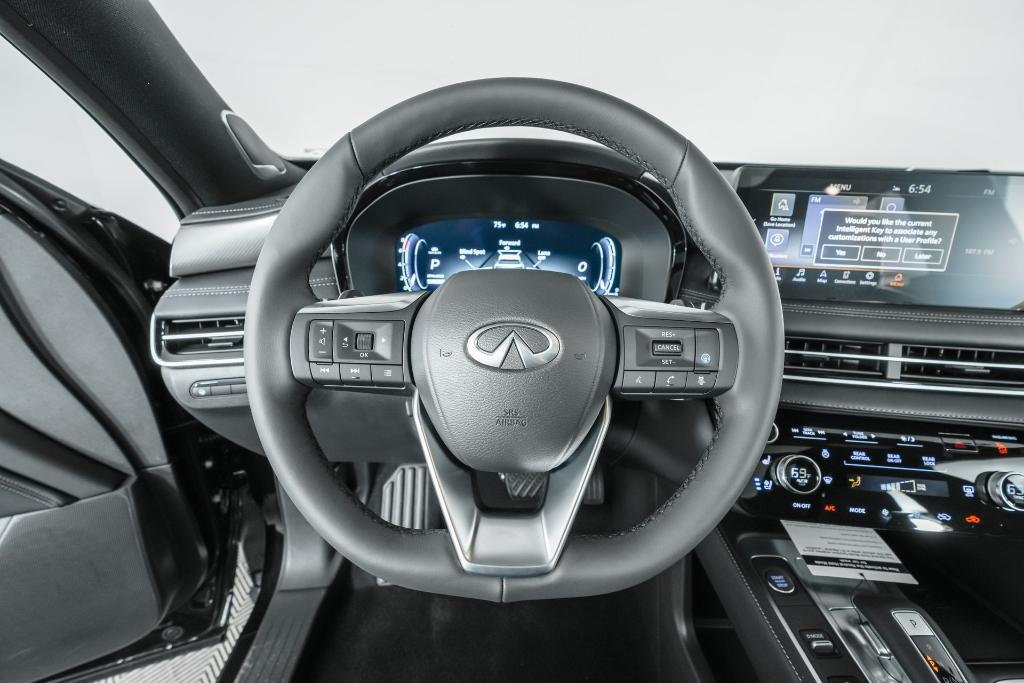 new 2025 INFINITI QX60 car, priced at $57,180