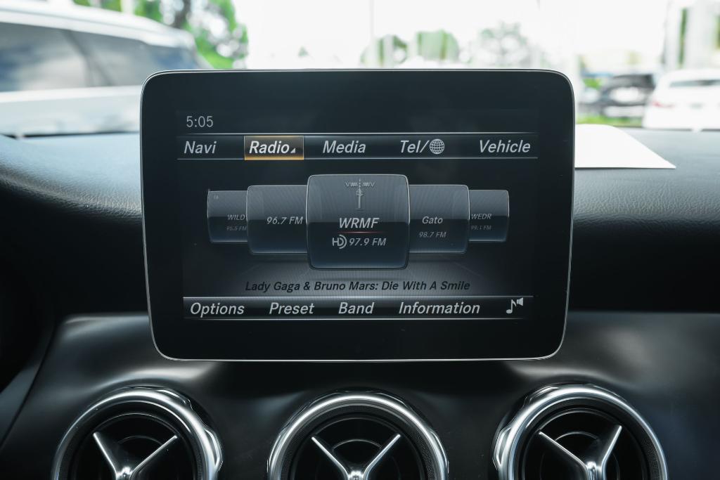 used 2019 Mercedes-Benz GLA 250 car, priced at $18,417