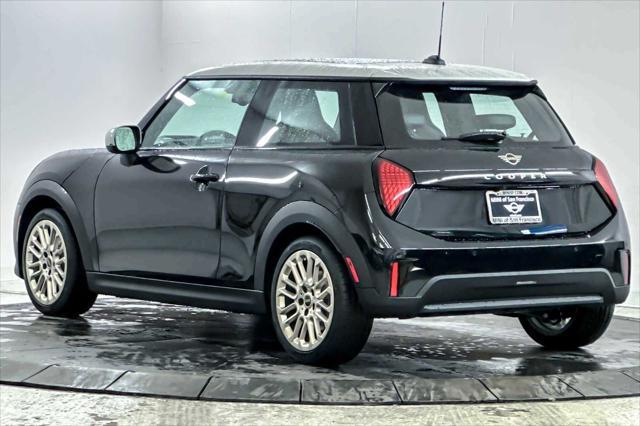 new 2025 MINI Hardtop car, priced at $32,430