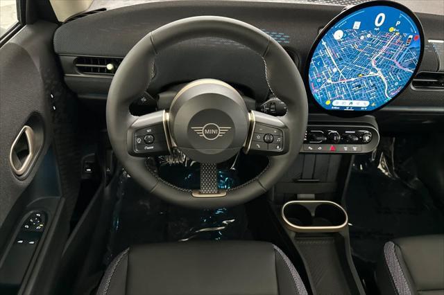 new 2025 MINI Hardtop car, priced at $32,430
