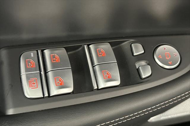 used 2022 BMW 750 car, priced at $57,000