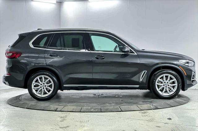 used 2020 BMW X5 car, priced at $33,116