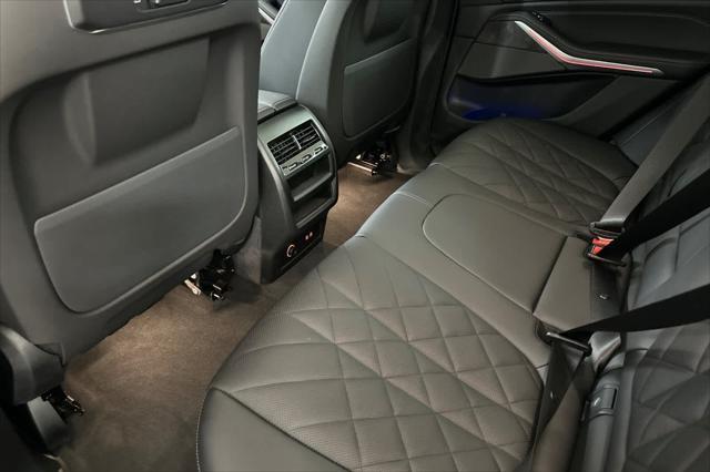 new 2025 BMW X5 PHEV car, priced at $78,990