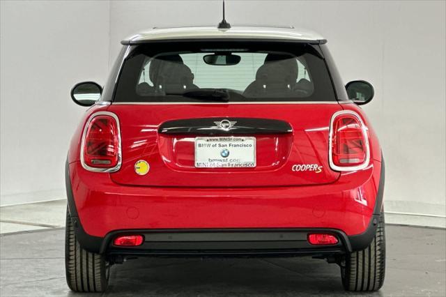 used 2024 MINI Hardtop car, priced at $27,750
