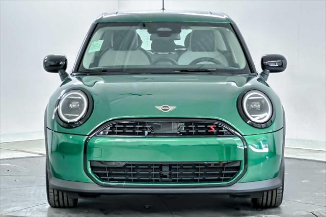new 2025 MINI Hardtop car, priced at $37,410