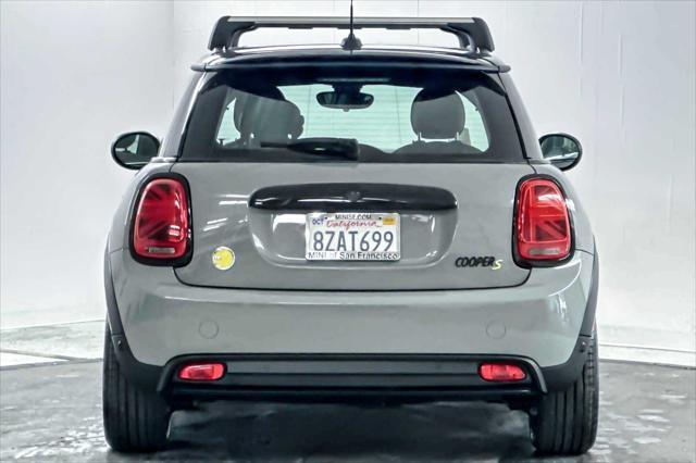 used 2022 MINI Hardtop car, priced at $25,998