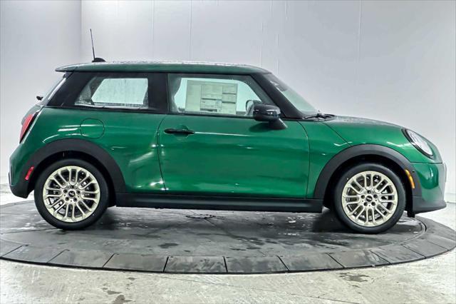 new 2025 MINI Hardtop car, priced at $34,180